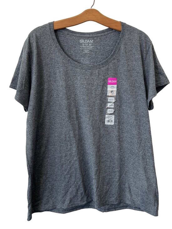 Gildan Tops - Gildan Tshirt Top Size 2XL Heather Gray Scoop Neck Short Sleeve Light Active NEW